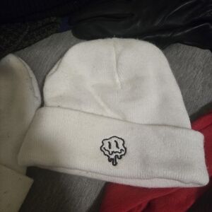 Silpada White Knit Beanie with Drip Smiley Embroidery